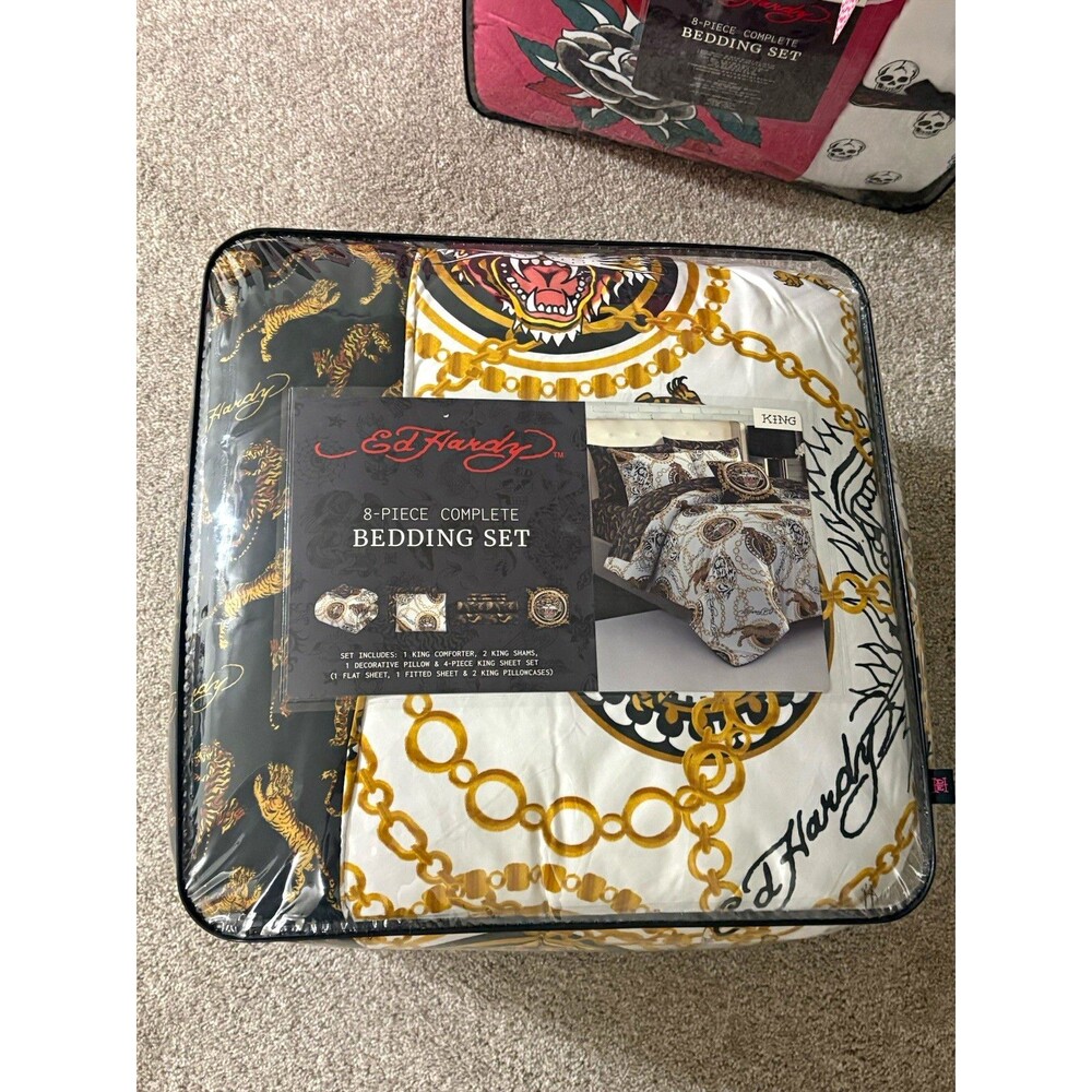 Ed Hardy King 8-Piece Bedding Set Tiger Chain Animal Print Black/White/Gold